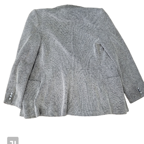 Saks Fifth Avenue Folio collection blazer size 6 - Picture 3 of 6